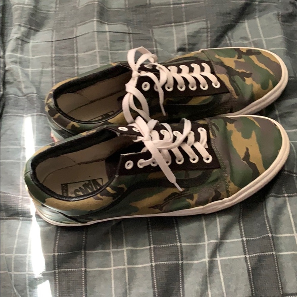 Vans Camouflage size 14 Men’s